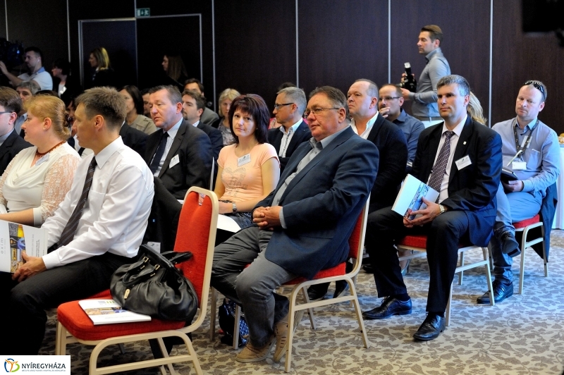 Exportra fel konferencia