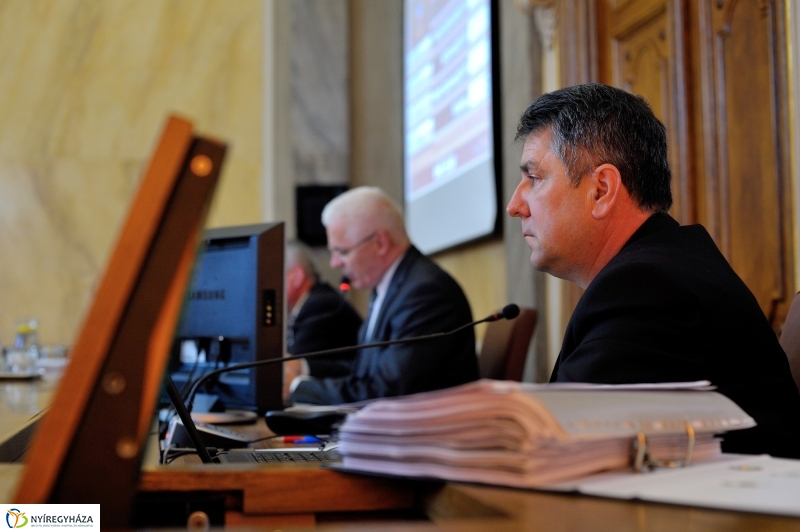 Városi Közgyűlés 20160526