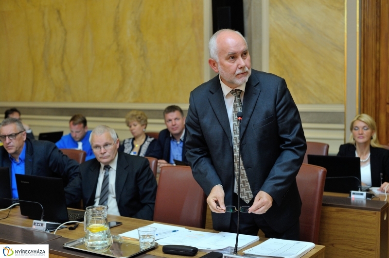 Városi Közgyűlés 20160526