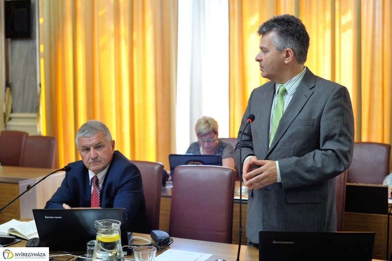 Városi Közgyűlés 20160526