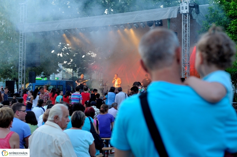 Ezer Lámpás Éjszakája Nyíregyházán