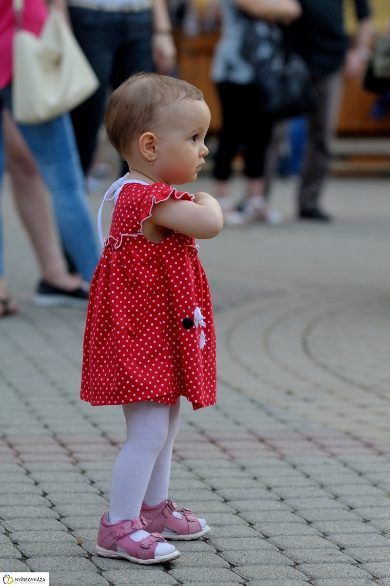 Ezer Lámpás Éjszakája Nyíregyházán