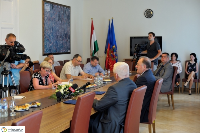 Megállapodás a Master Good-al