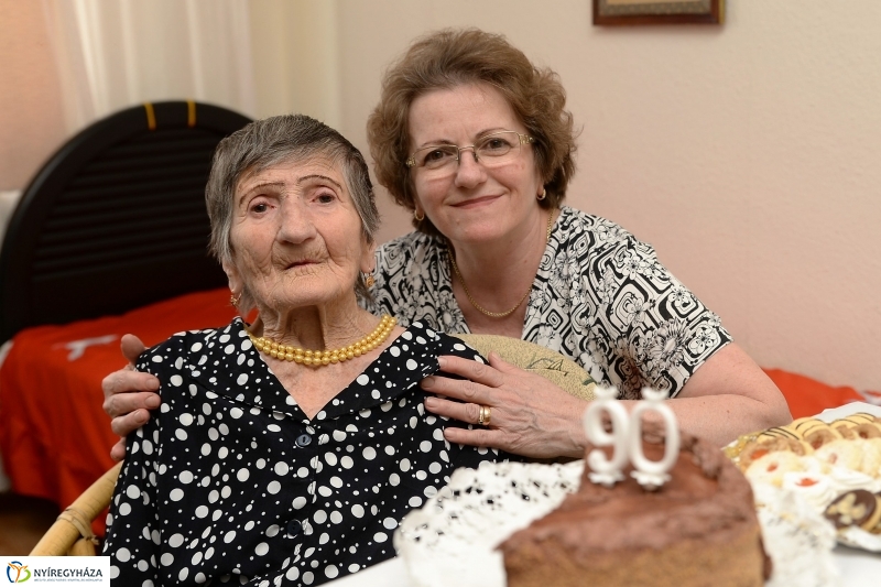 Károly Benjáminné 90 éves