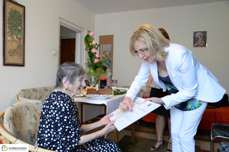 Károly Benjáminné 90 éves