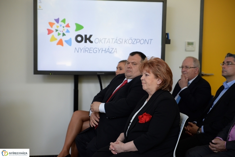 OK Központ avatás Nyíregyházán