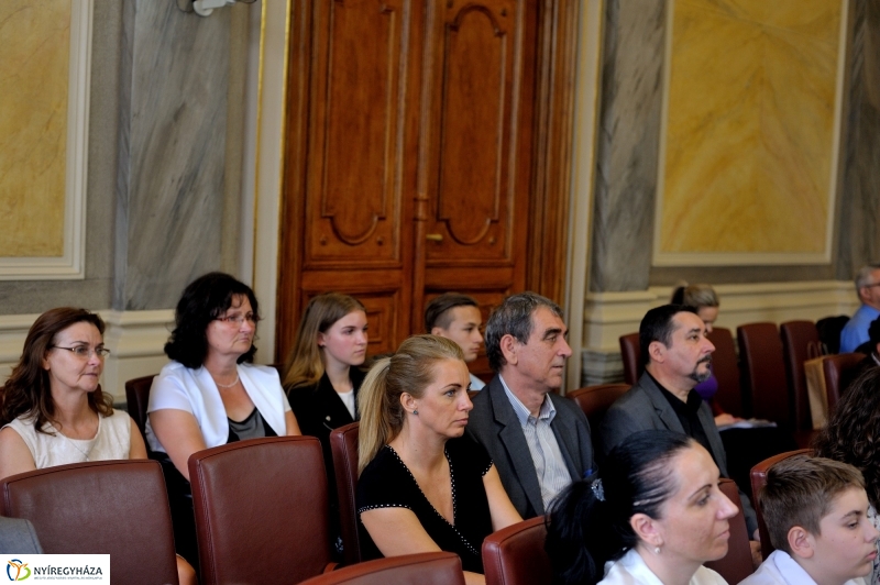 Tehetségeket díjaztak