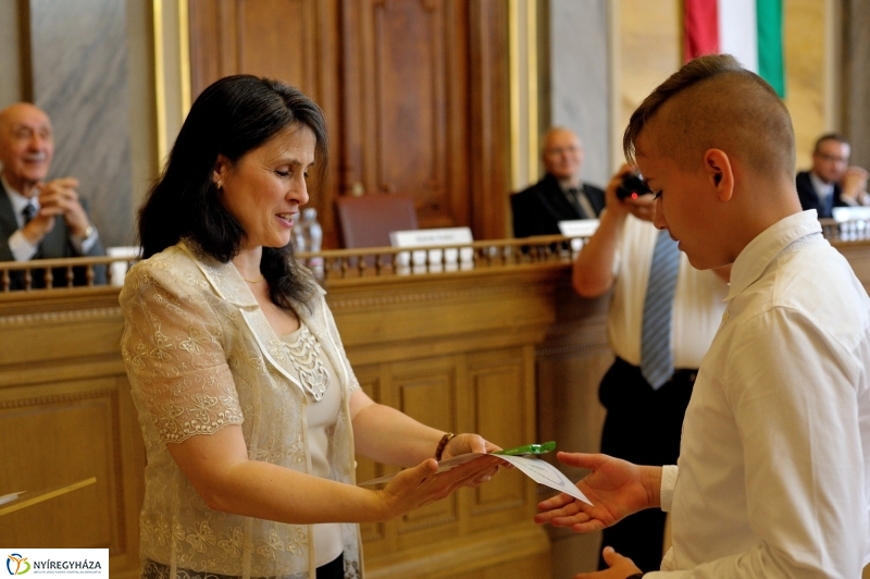 Tehetségeket díjaztak