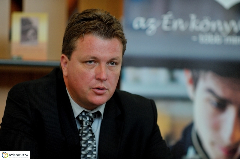 Ünnepi Könyvhét sajtótájékoztató