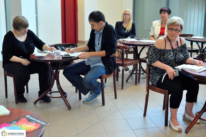 Ünnepi Könyvhét sajtótájékoztató