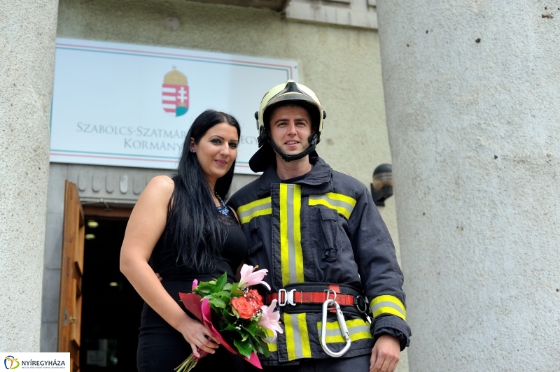 Leánykérés tűzoltó módra