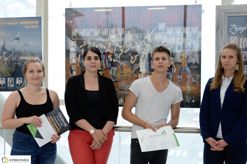 Tablószépségverseny eredményhirdetés a Korzóban