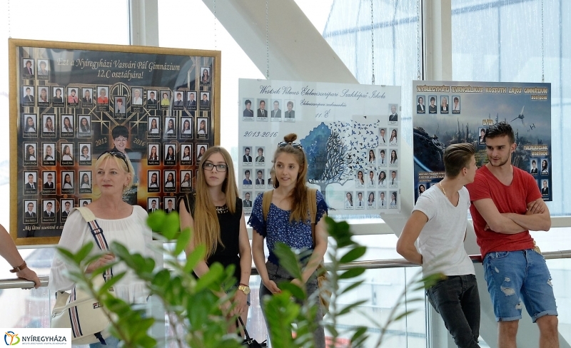 Tablószépségverseny eredményhirdetés a Korzóban