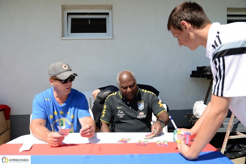 Világbajnok érkezett a Bozsik Akadémia edzésére