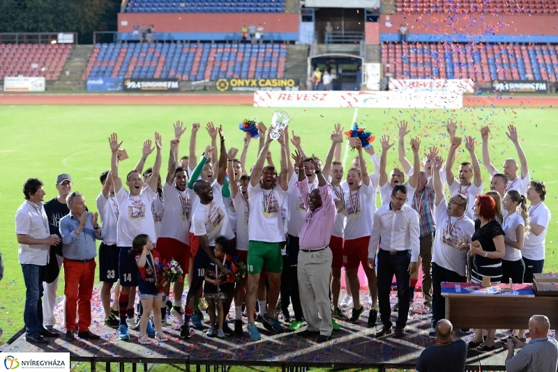 Bajnokavató a Szparinál 2