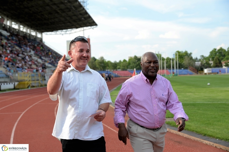 Bajnokavató a Szparinál 1