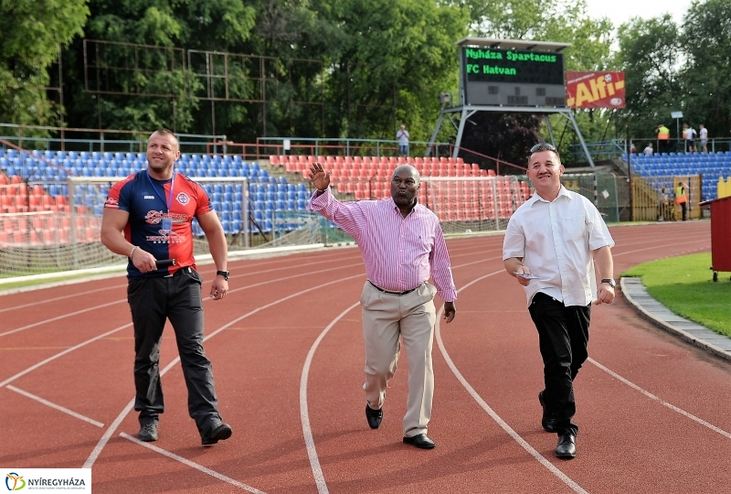 Bajnokavató a Szparinál 1