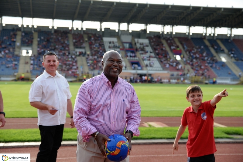 Bajnokavató a Szparinál 1