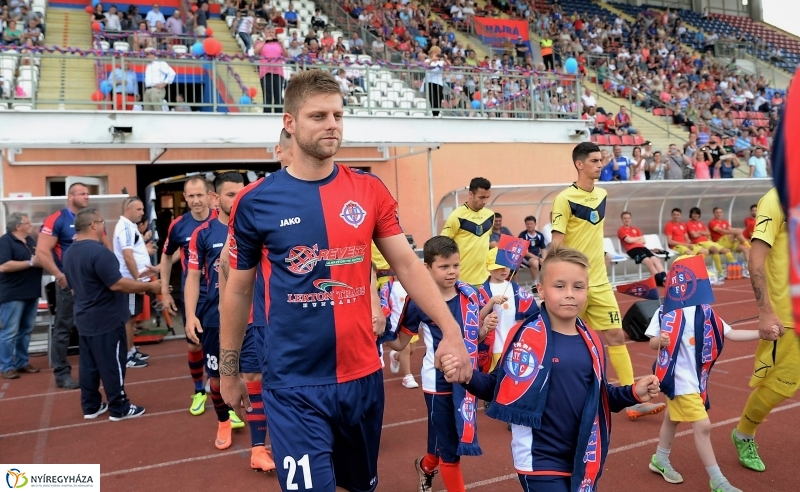 Bajnokavató a Szparinál 1