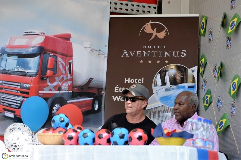 Bajnokavató a Szparinál 1