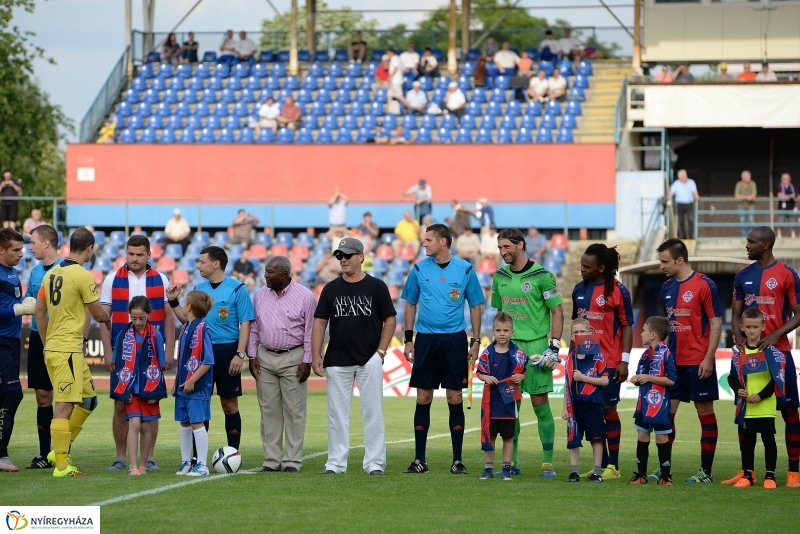 Bajnokavató a Szparinál 1