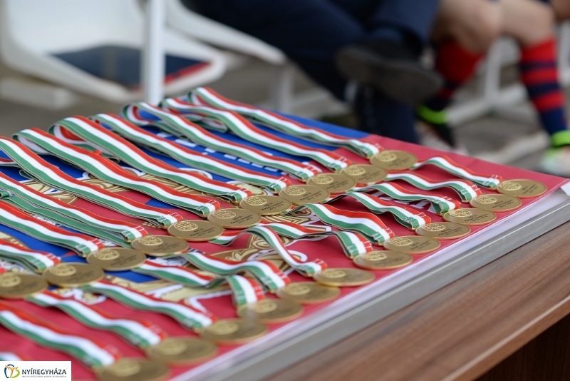 Bajnokavató a Szparinál 1