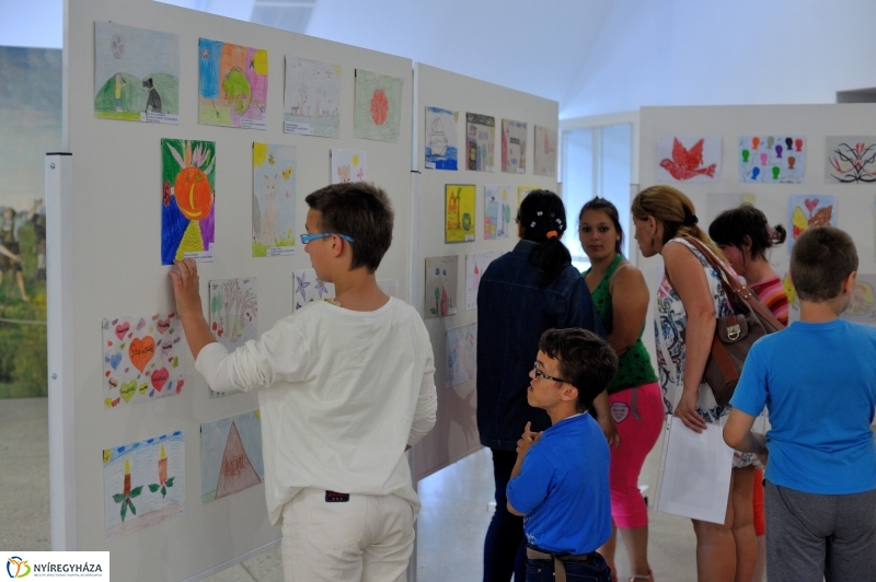 Rajzkiállítás a Rotary szervezésében