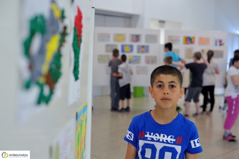 Rajzkiállítás a Rotary szervezésében