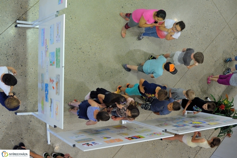 Rajzkiállítás a Rotary szervezésében