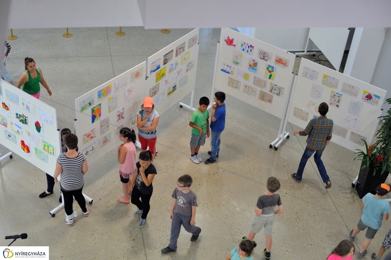 Rajzkiállítás a Rotary szervezésében