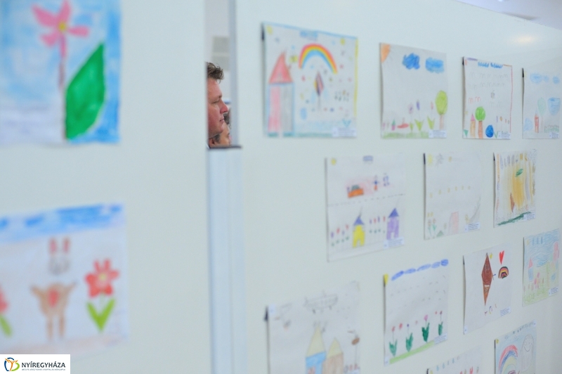 Rajzkiállítás a Rotary szervezésében