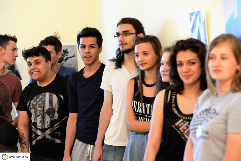 Fotókönyv kiállításmegnyitó