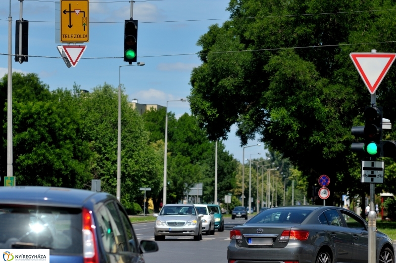 Megszűnik a telezöld jelzőlámpa