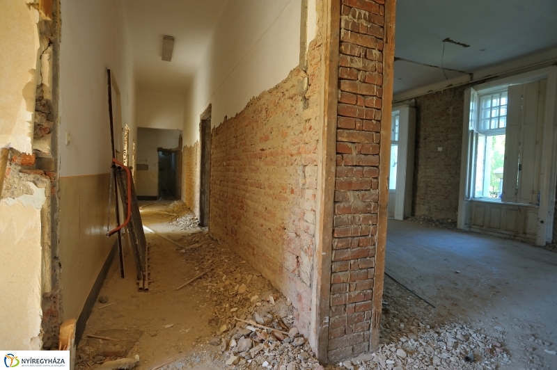 Megkezdődött a munka Kállay Kúriában