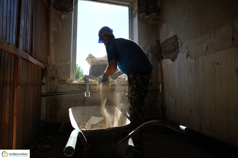 Megkezdődött a munka Kállay Kúriában