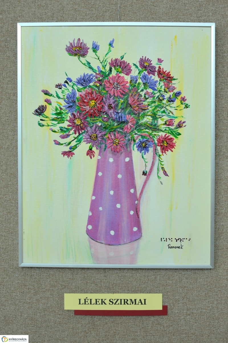 Tapintható kiállítás a könyvtárban