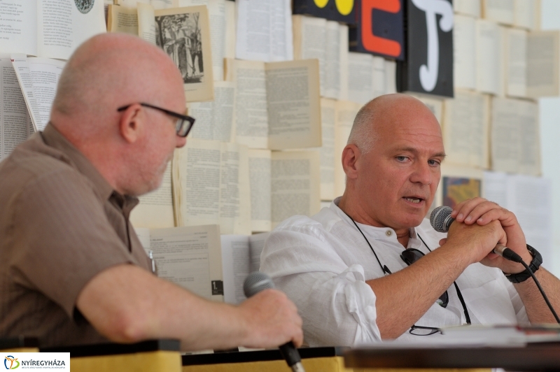 Ünnepi Könyvhét a belvárosban