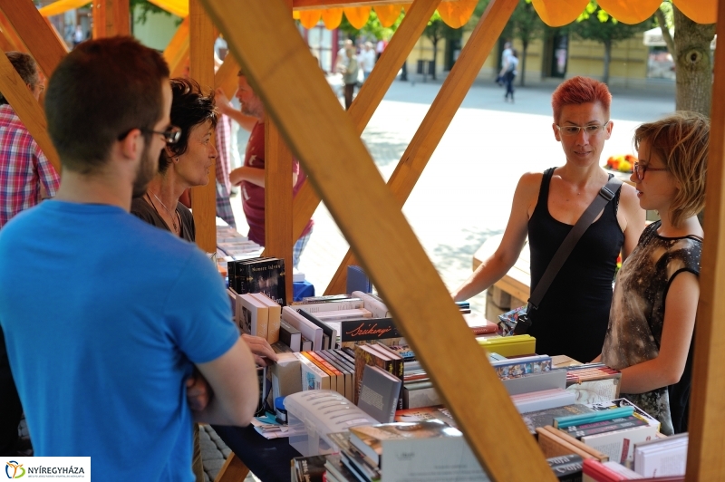 Ünnepi Könyvhét a belvárosban