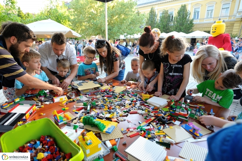 Ünnepi Könyvhét a belvárosban