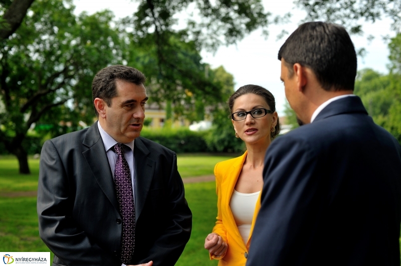 Hősökre emlékeztek