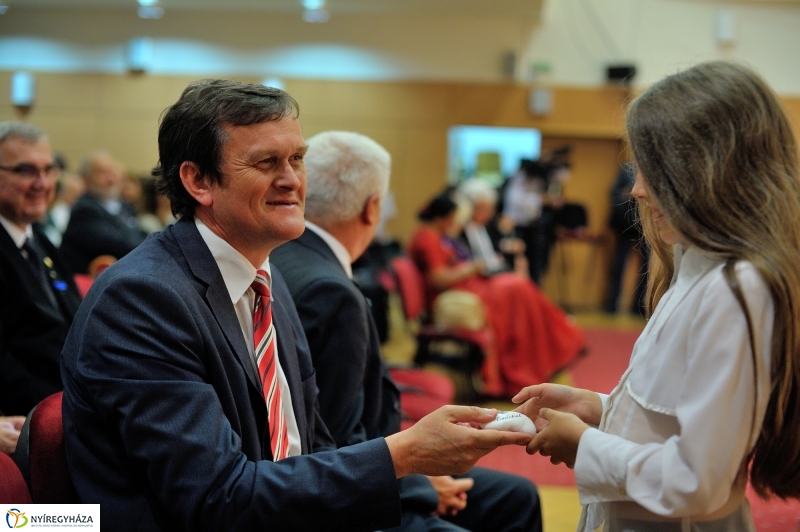 Rotary játszótér alapkőletétel