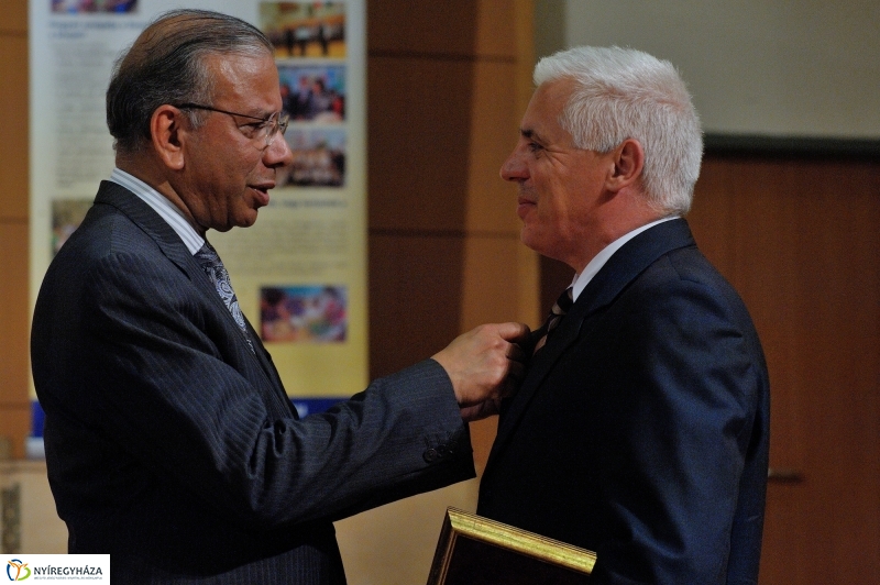 Rotary játszótér alapkőletétel