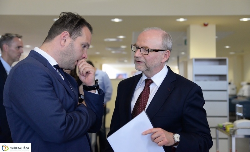 CSL Plasma megnyitó a Korzóban