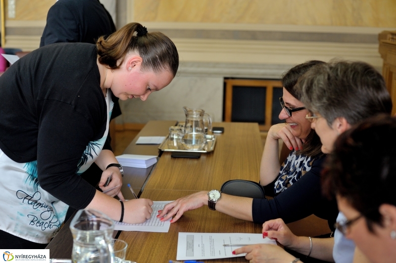 Támogatás Rászoruló Hallgatókért Alapítvány által