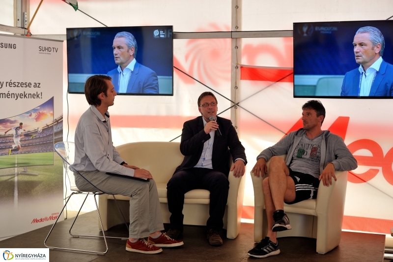 Hajrá Magyarország!   1