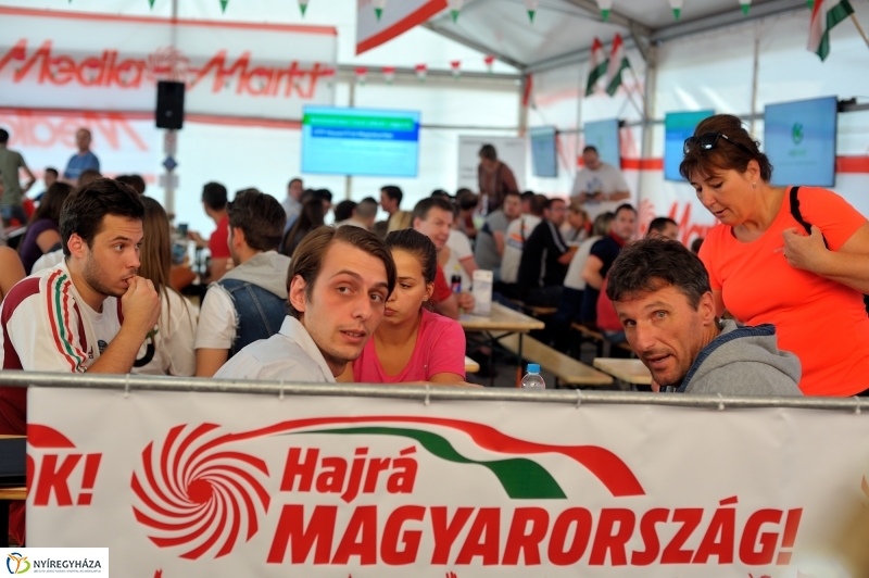 Hajrá Magyarország!   1