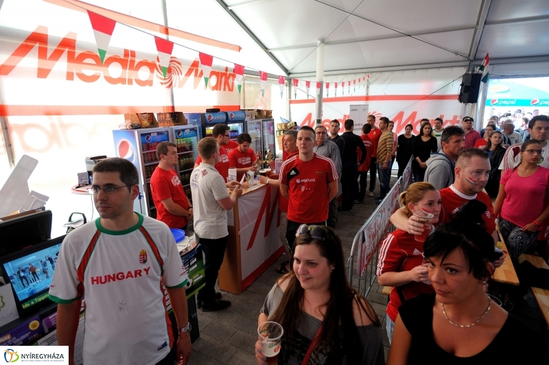 Hajrá Magyarország!   1