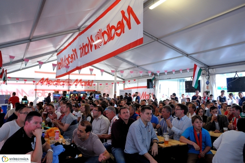 Hajrá Magyarország!   1