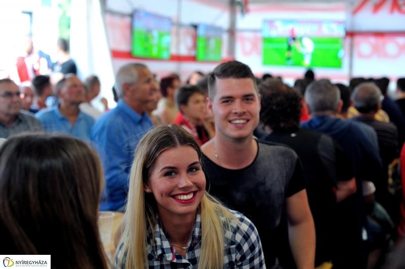 Hajrá Magyarország!   1