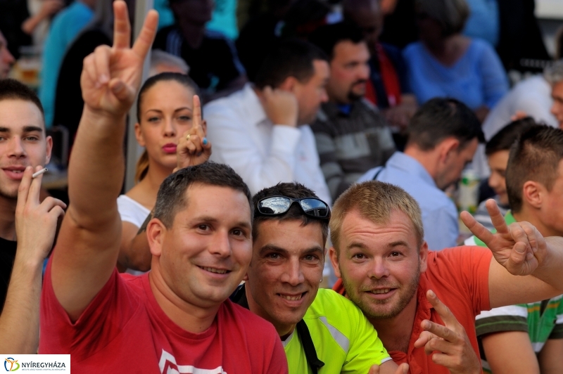 Hajrá Magyarország!   1